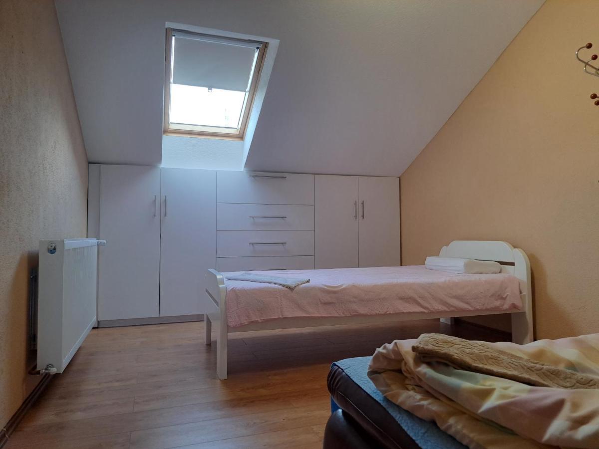 Apartman Avram Kotor Varos Exterior foto